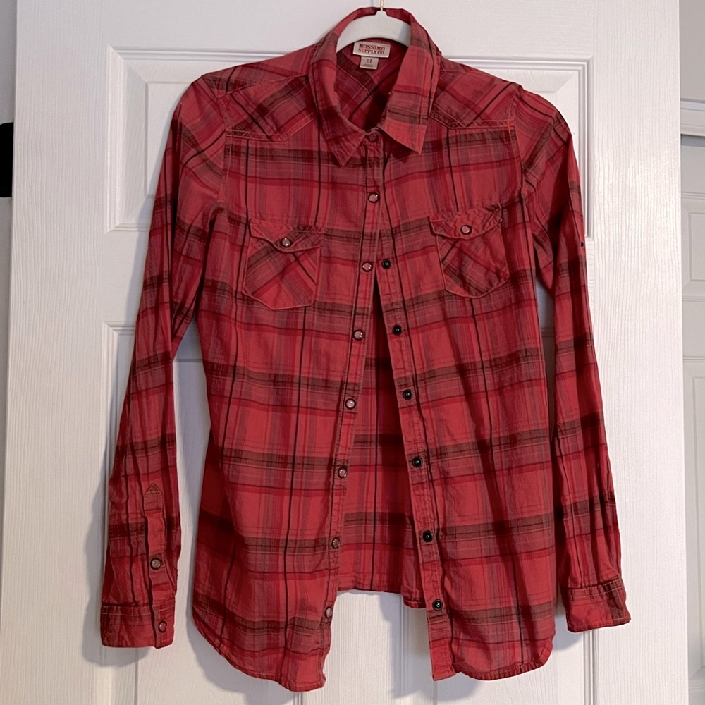 Women’s red plaid button-down shirt (L)